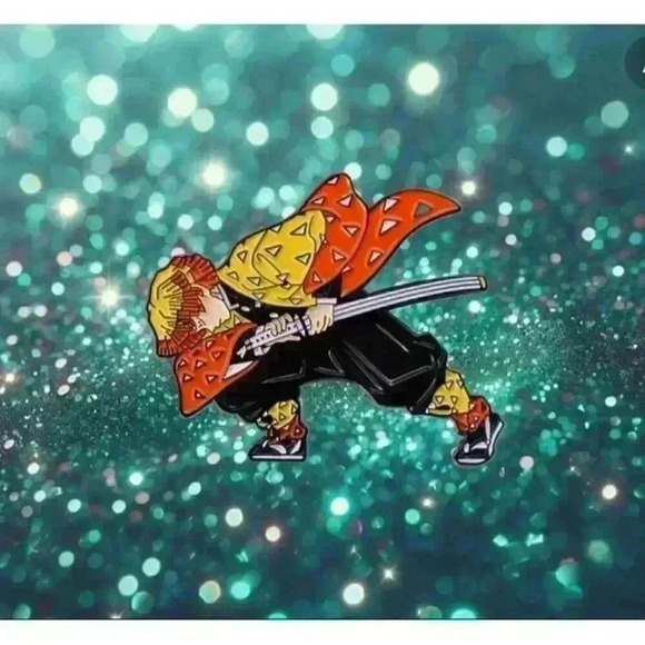 Demon Slayer: Kimetsu no Yaiba Zenitsu Agatsuma Enamel Pin - Picture 1 of 5